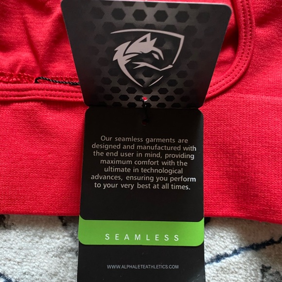 NWT Alphalete Red Vault Open Criss-Cross back Sports Bra - Picture 7 of 8